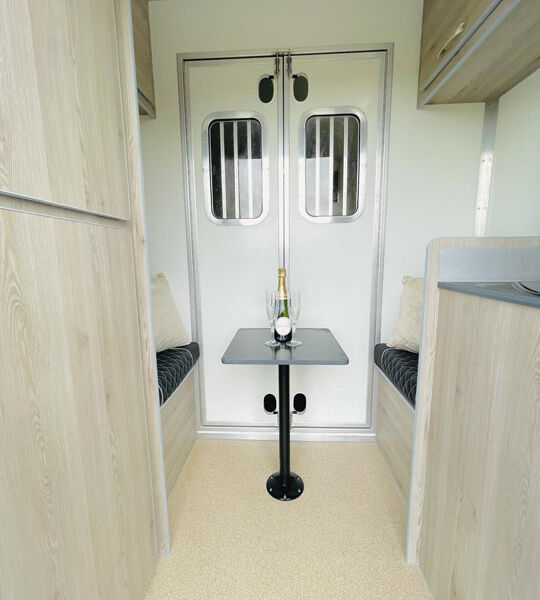 Equito Elegance Horsebox Gallery Image